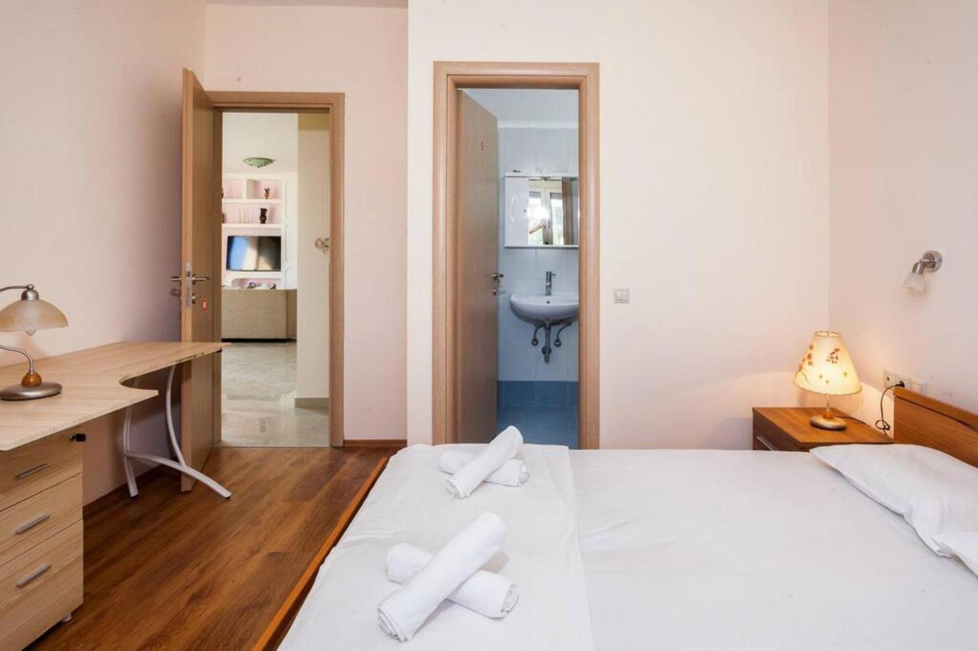 City View Apartment Волос Экстерьер фото