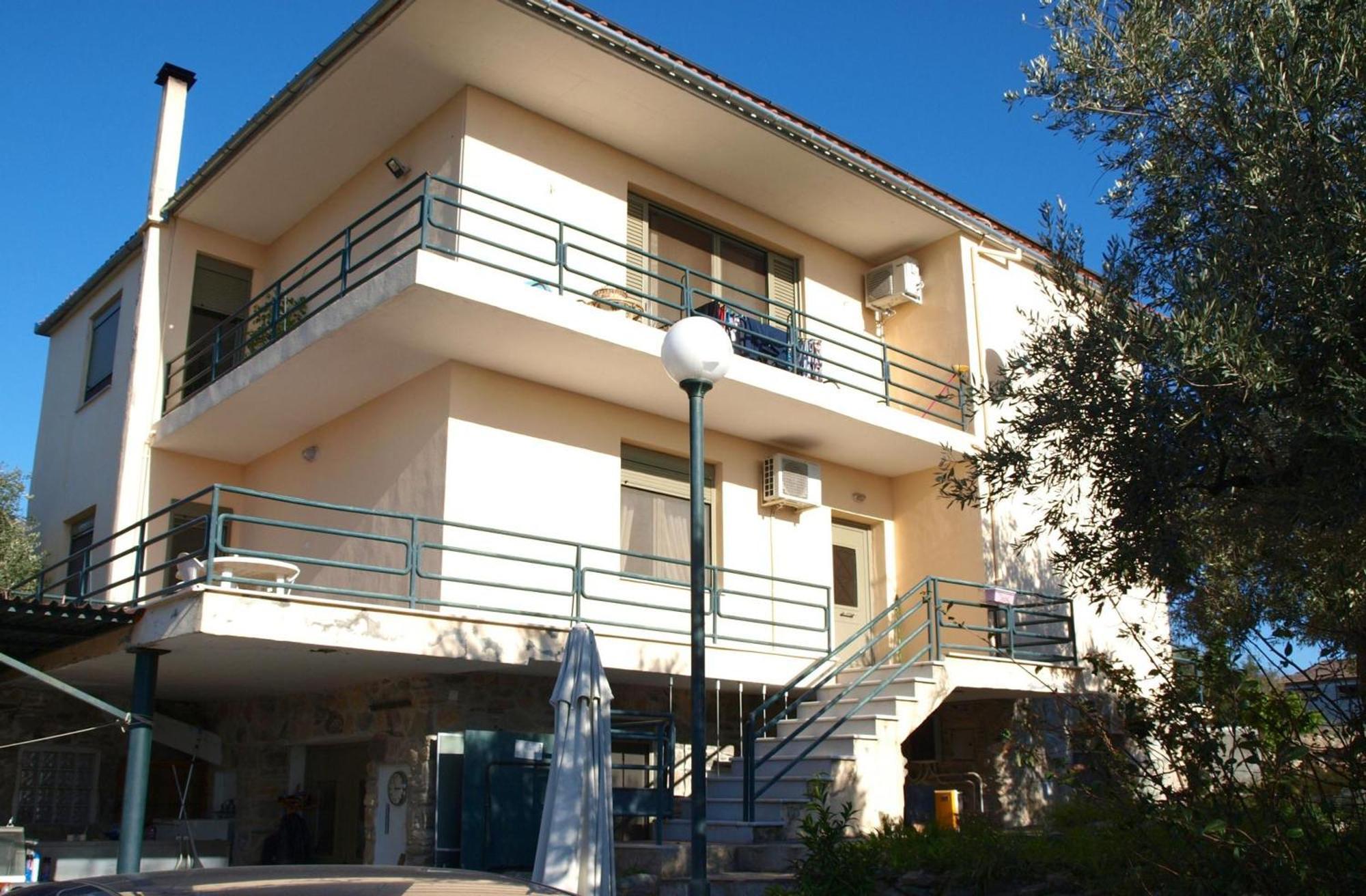 City View Apartment Волос Экстерьер фото